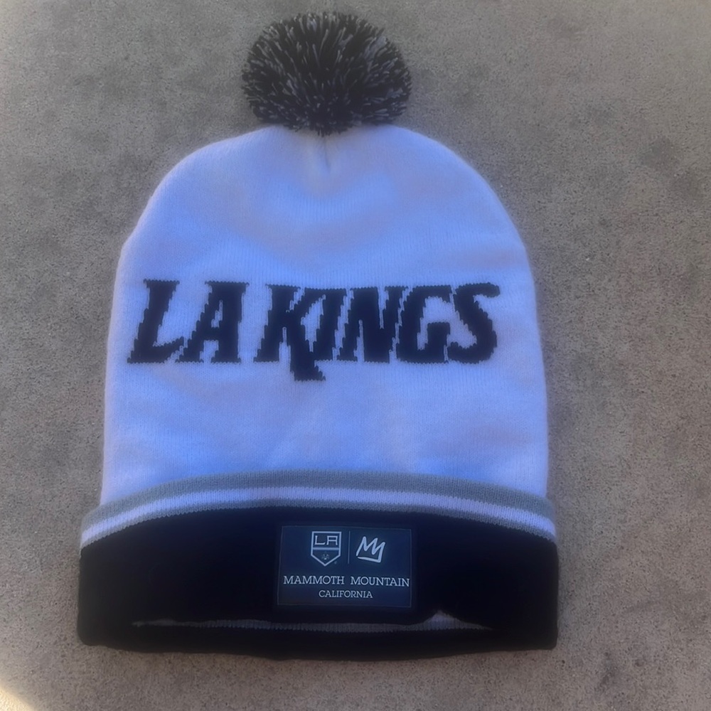 LA KINGS Mammoth Mountain NHL Beanie Hat